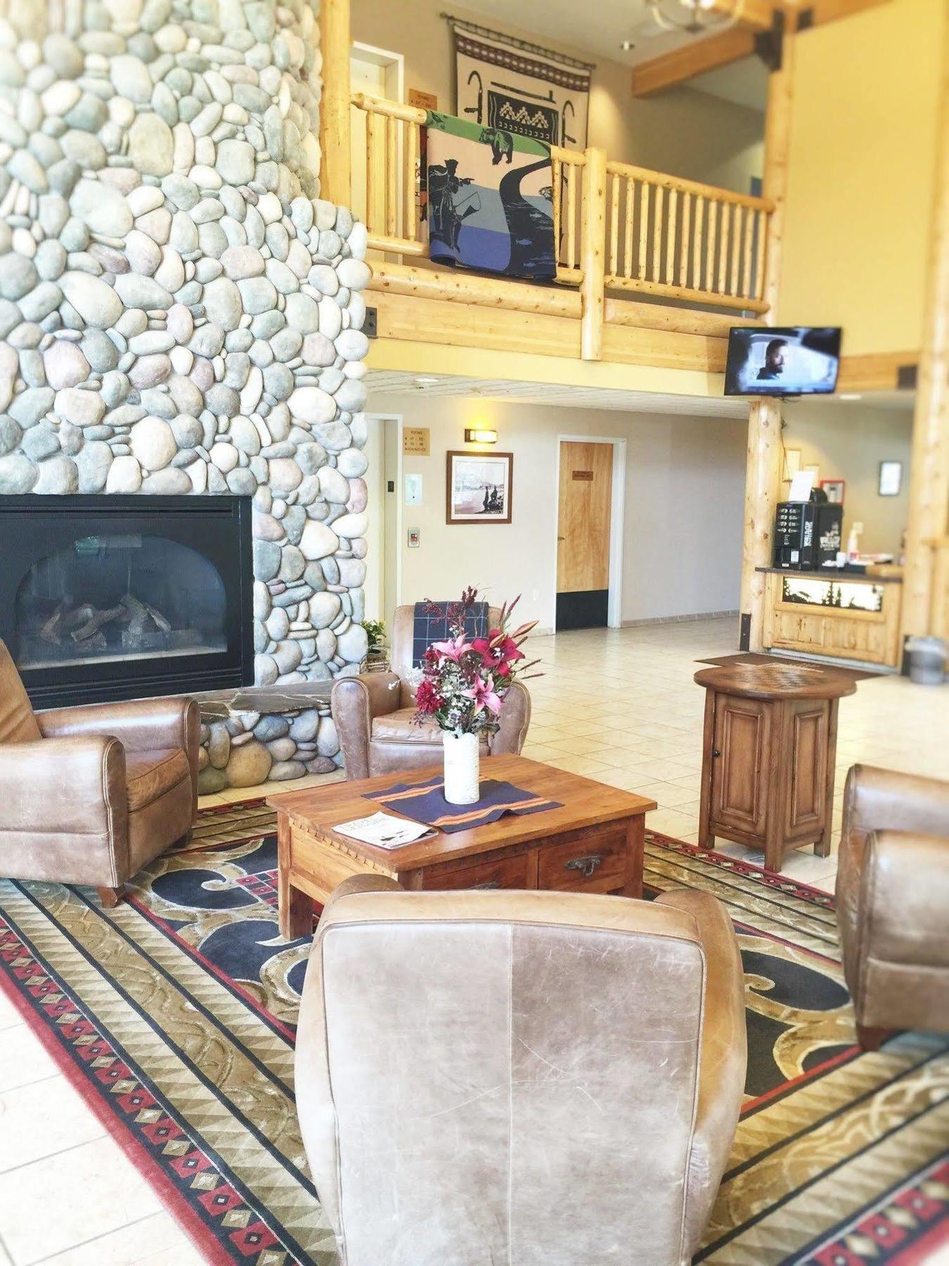 River Lodge And Cabins Boardman Экстерьер фото
